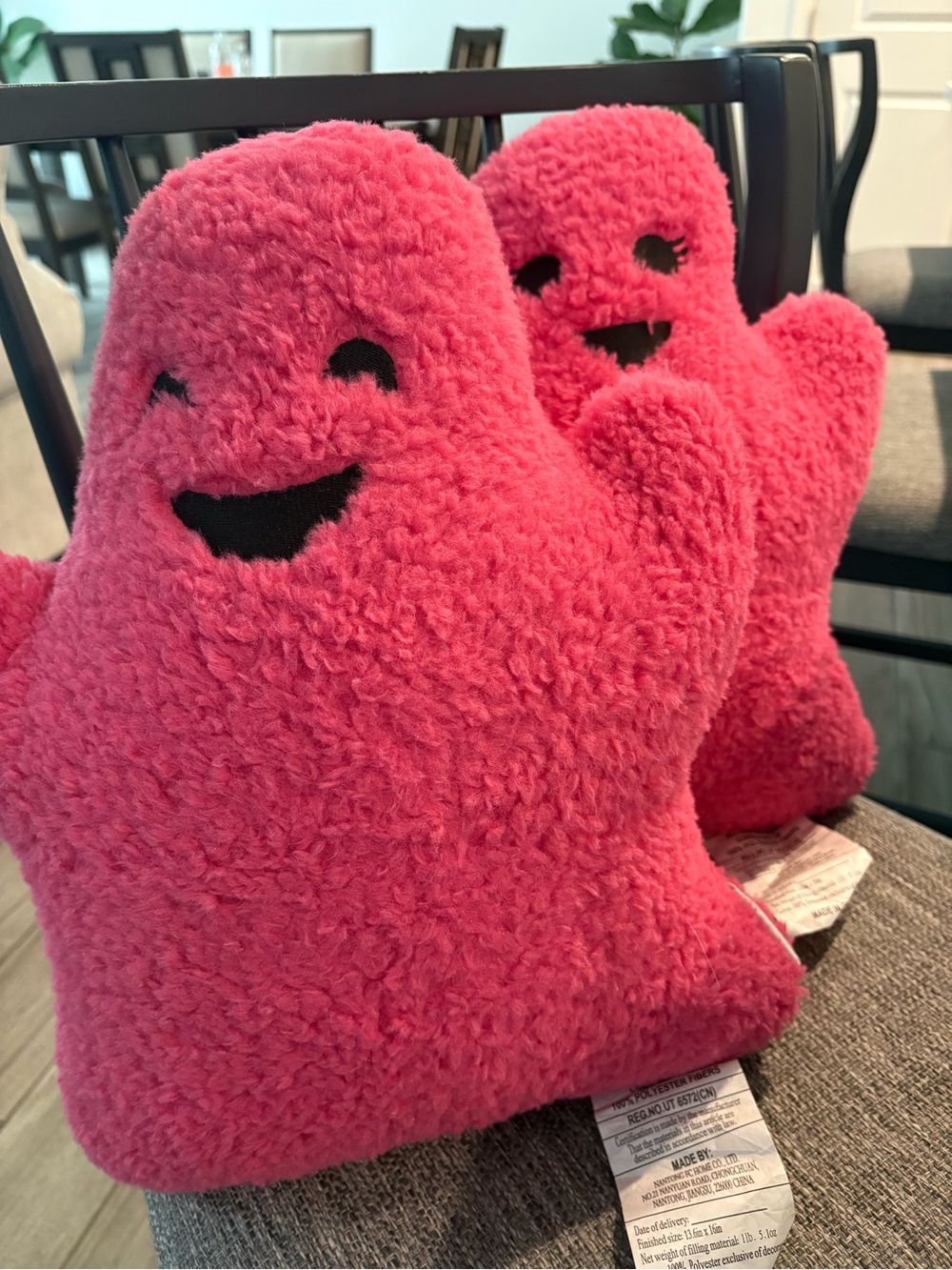 Set of two Novogratz pink ghost Halloween pillows
